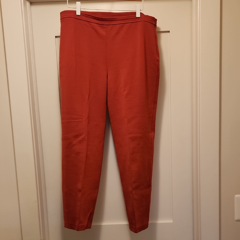 St. John Terracottasuits. Size 14